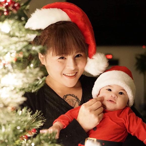 Meet your Posher, Chatcha - Picture 1 of 1